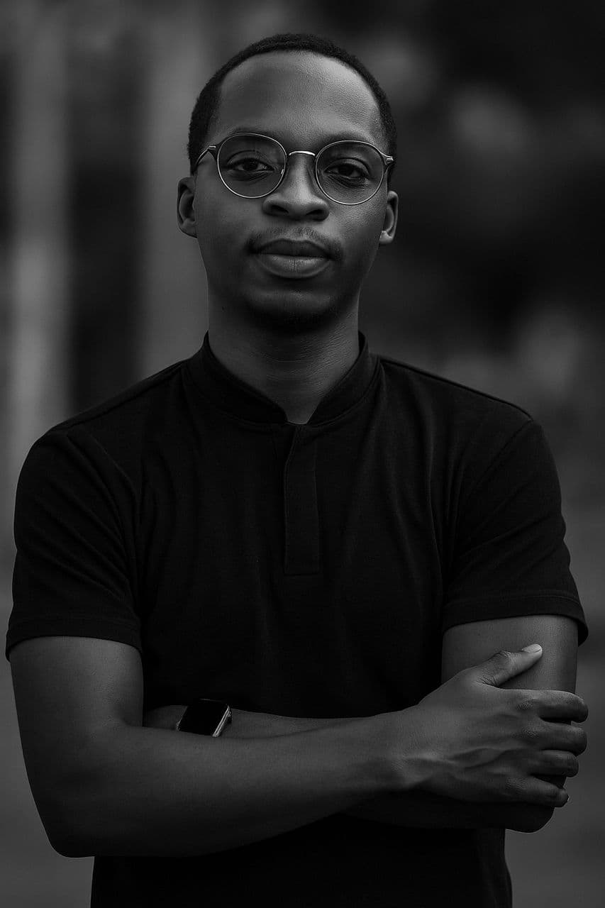 Abdulmuiz Adelaja — Senior Product Designer